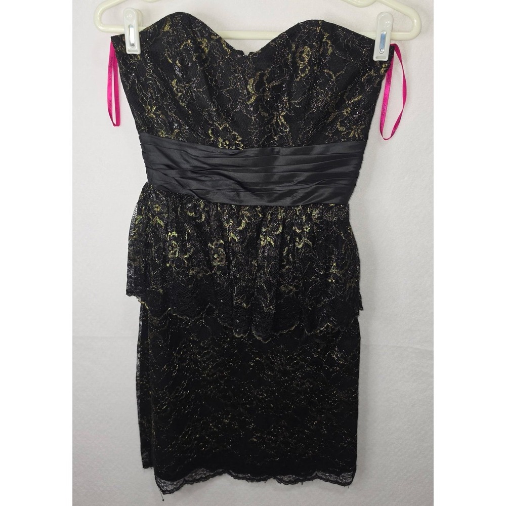 Y2K Betsey Johnson Black Gold Metallic Lace Peplum Strapless Cocktail Dress Sz 2